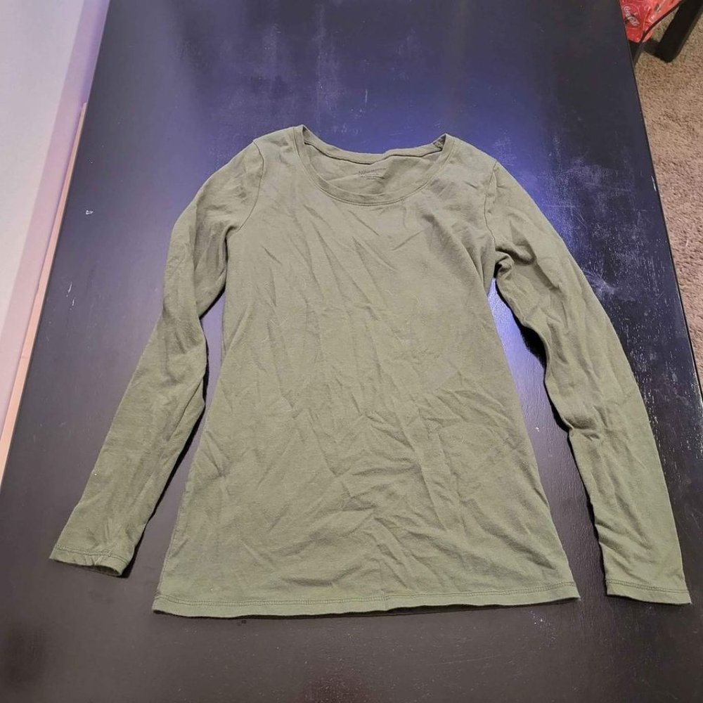 Clothes Women Junior long sleeves shirt green small No Boundaries